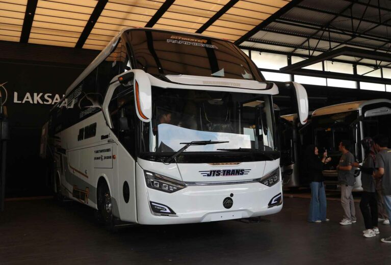 Sewa Bus Solo Jogja