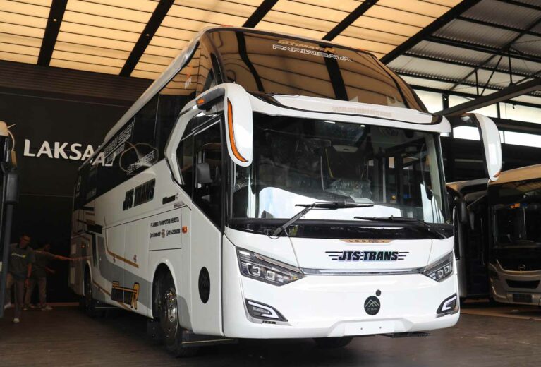 Sewa Bus Solo Bandung